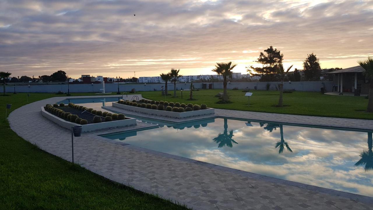 appartement charmante à Cabo negro Martil Esterno foto